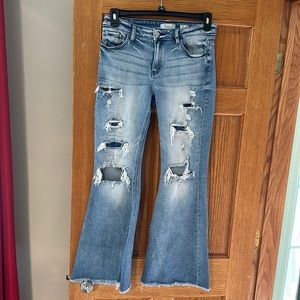 Flair style ripped jeans from the Buckle size 29